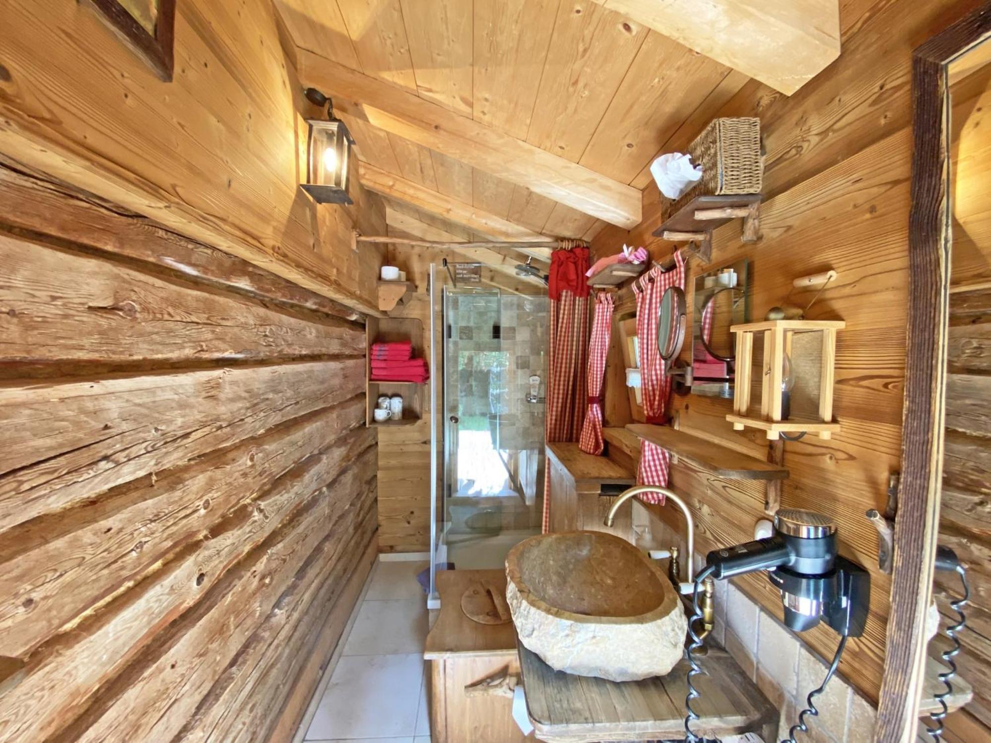 Eco Friendly Chalet Near The Lake In Asten Tittmoning Exteriér fotografie
